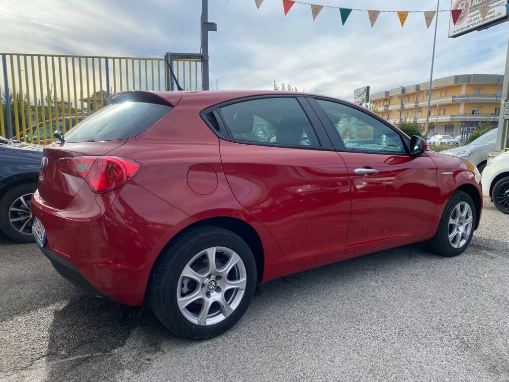 Alfa Romeo Giulietta 1.4 Turbo 120 Cv GPL